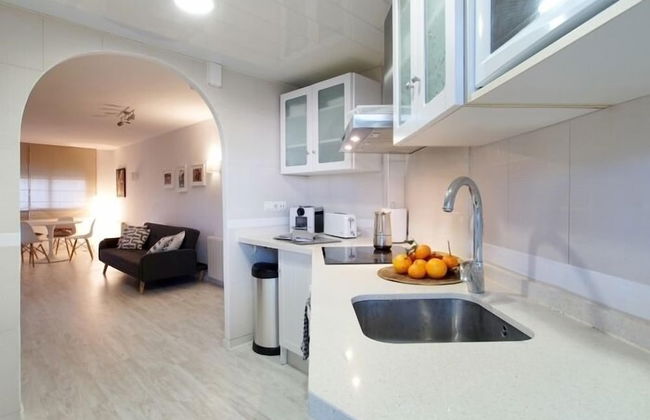 Amity Be my Guest Castelldefels - Photo 7