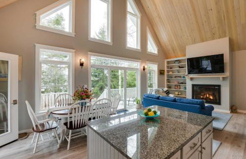 Oceanfront Prospect Harbor House w/ Deck, View - Foto 21