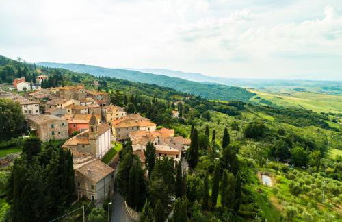 Holiday Home in Town Center with Pool, Garden, Hot Tub - Foto 72