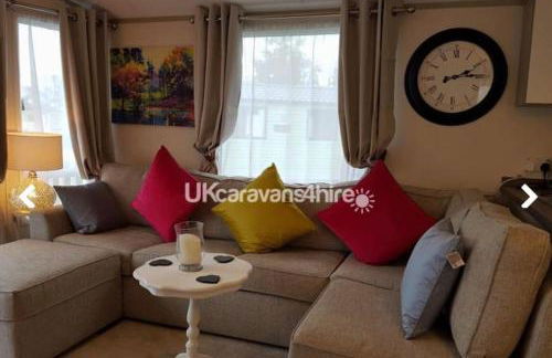 Susie's Beautiful Caravan near the sea - Foto 6