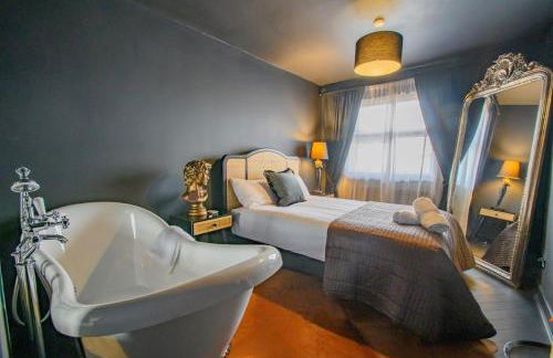 Spacious 2 bedroom house Sleeps 4 l On-Street Parking l The Cosy Corner Nationwide - Foto 14