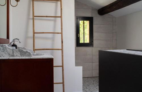 La Madeleine Arles - Foto 53