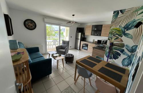 Les pieds dans l'eau - Photo 2