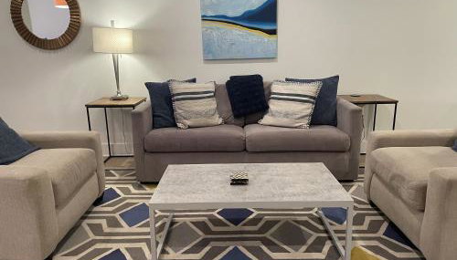 Luxe 2BD2BA Townhouse in Hip Area - Near Metro - Foto 3, Other