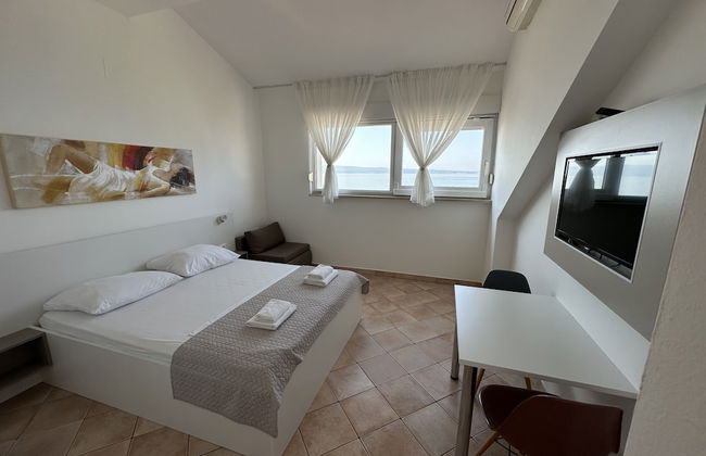 Stipe Residence - Photo 39