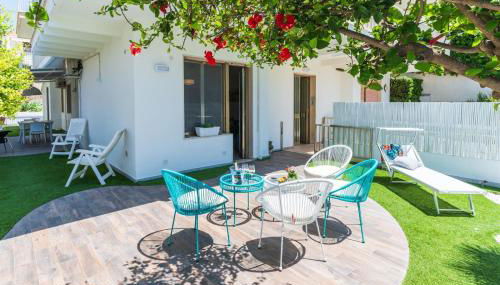 Verde Mare, appartamento in centro a Marina vicino alla spiaggia - Foto 1, Garden, sunbed, Garden view