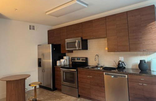 Elegant Suite at Marina-Venice Beach with Pool, Jacuzzi, GYM by Holisticā Retreats - Foto 8