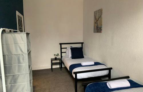 Rawling - Welcoming 3 bed apartment with free Wifi and Free Parking - Foto 13