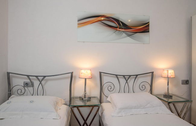 Modern Apartment in Arbanija with Hot Tub - Foto 6