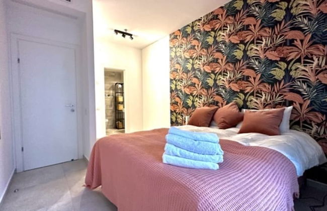 Gindi Tower APT - By Beach Apartments TLV - Foto 4