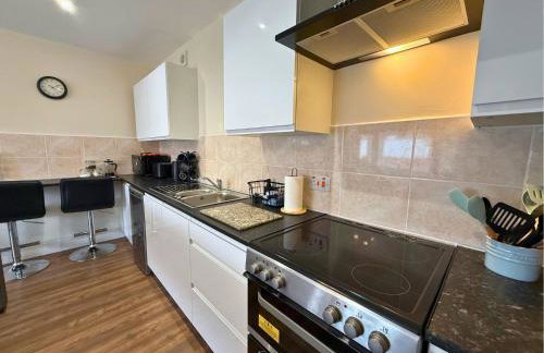 Pool Table 1-Bedroom House, near City Centre and Public Transport, Dog Friendly, Sleeps 5, Free Parking - Foto 30