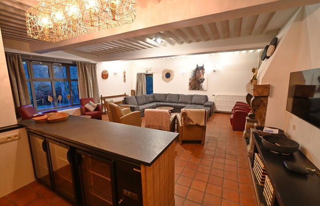 Lovely Holiday Home in Marche-en-Famenne with Hot Tub - Photo 22