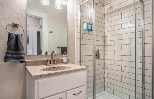 Palmer House Retreat - A Great Muskegon Getaway! - Photo 15