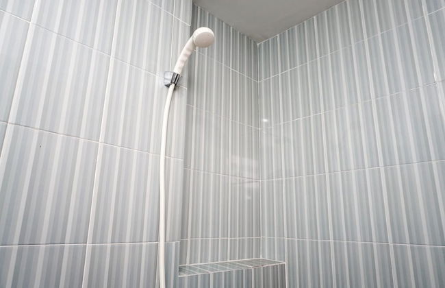 Modern Studio Apartment at Cinere Resort - Photo 13