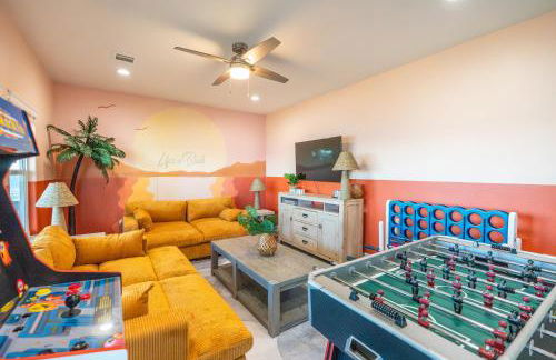 Noisywaves - Beachfront Paradise with Hot Tub, Yard, and Game Room - Foto 22