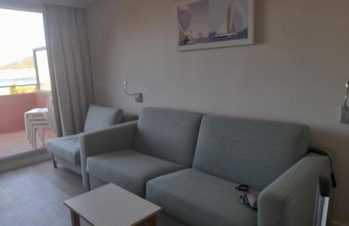 Résidence Pierre et Vacances Les Jardins de la Côte d'Azur SAINT MANDRIER - Photo 2