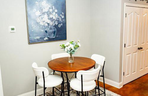 Hometown Hideaway King Ste 6 mi to Sports Complex - Foto 10