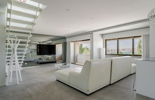 River Town View - Luxury Apartment with Jacuzzi on Terrace - Foto 25