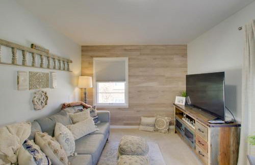 Family Home, 1 Block to Lake Michigan Beach! - Photo 9