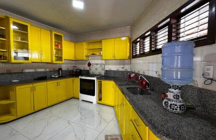 Casa ampla com área de lazer - Foto 12