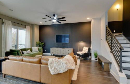 Luxury Townhome! Rooftop-Game Room! Near Broadway! - Foto 5