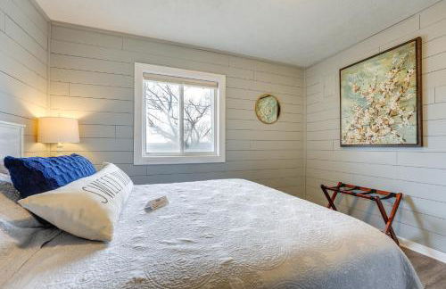 Walk to Lake and Trails Cape Fair Retreat with Grill! - Foto 15