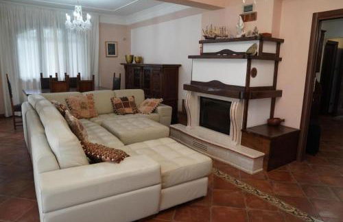 Villa Maria - Photo 23