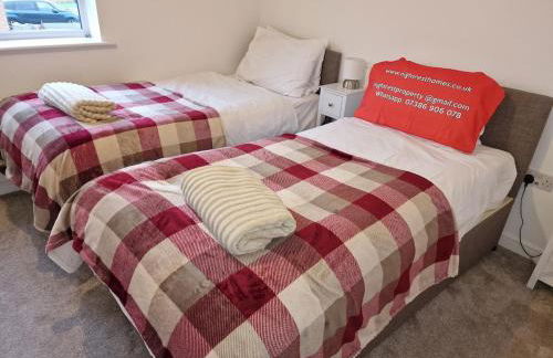 NightRest Homes Orchid NEC Free Parking 2 Toilets - Foto 1