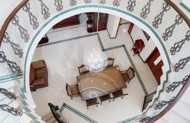 Mini-Mansion Villa Adjacent To The Beach - Foto 14