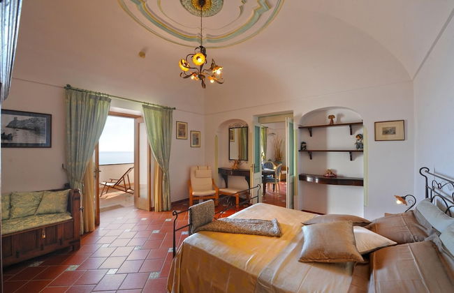 Casa Elena - In the Center of Praiano Parking Panoramic Hot tub - Photo 21