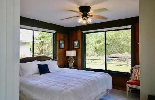 6acres- 6 Bedrms- Soccer Field- Trails- Baths- Swings - Foto 32