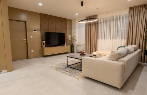 Artorius Duba - Photo 24