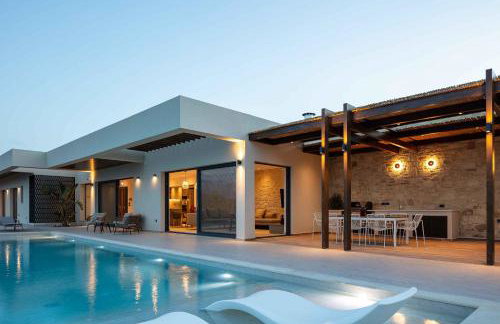 Villa Aglaea I Saltwater Pool & Amazing Seaview! - Foto 10