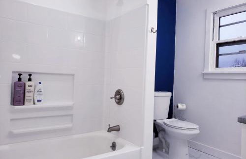 Downtown on BSU Campus 3 Beds Fully Remodeled - Foto 8