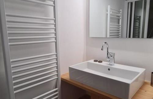 Les Suites du Monetier, alliant le charme et l'authenticité d'un chalet de prestige au cœur du village - Photo 42