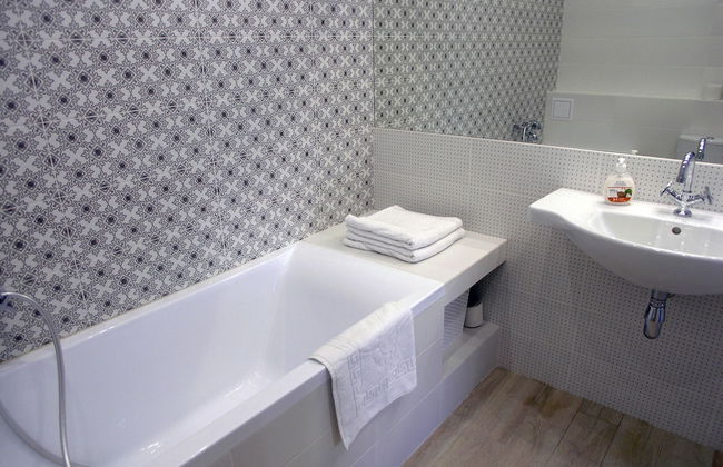 KievRent Apartments - Photo 56