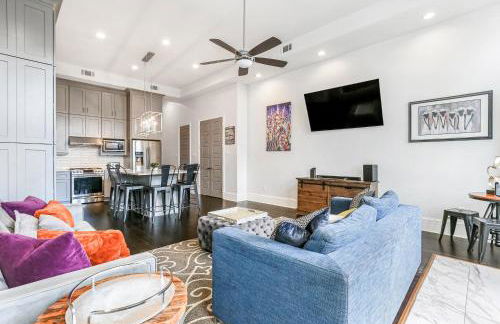 Sunny home walking distance to Quarter and Dome - Foto 17