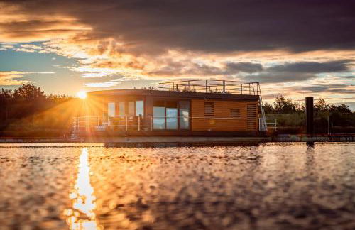 Floatinghouses Bärwalder See - Foto 1