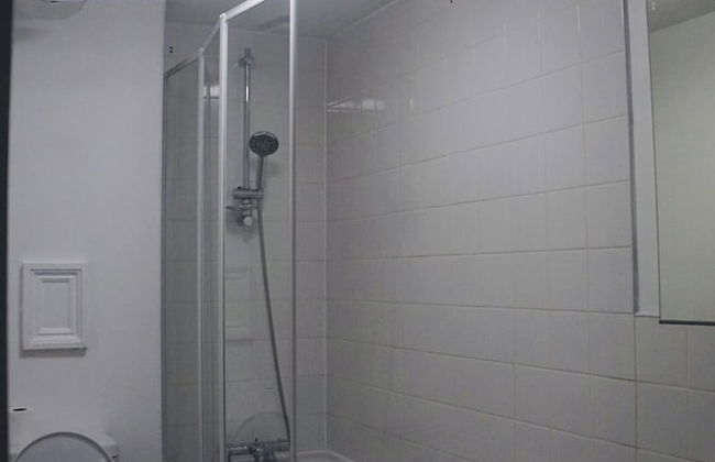 Bustling Western Apartment - Foto 8