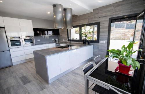 Catalunya Casas Modern Marvel,15 min to Costa Brava beaches! - Foto 2