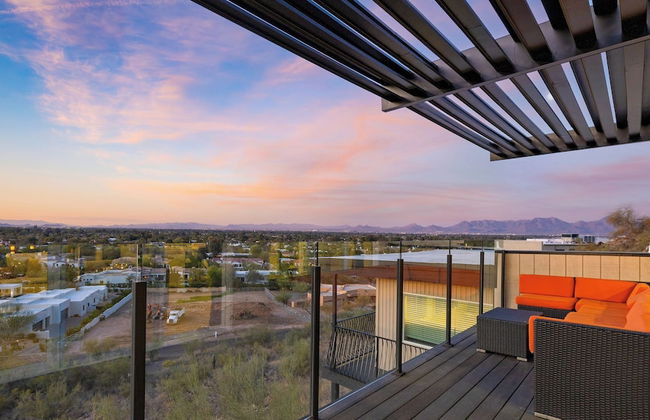 Panoramic Views, Private Pool, Patio Lounge w/ Firepit Royal Palm by Avantstay - Foto 34