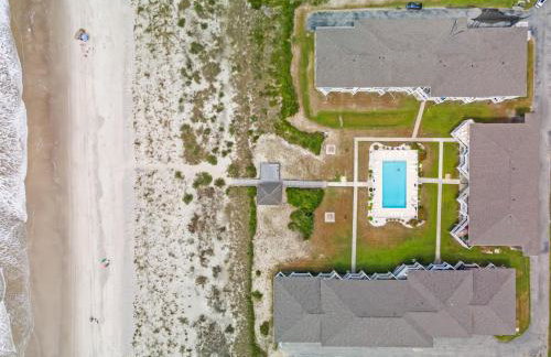 Southern Shores Oak Island Oceanfront with Pool Villa - Foto 53