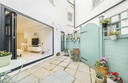 1 Bedroom Flat with Patio - Foto 5