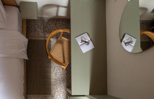 FOS Luxury Suites - Photo 37