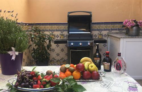 Apartment with private patio - Photo 38