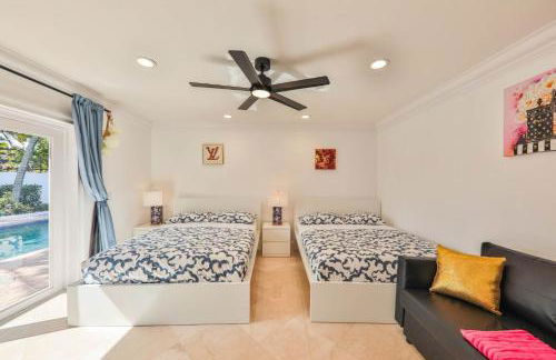 Hollywood Family Vibes - Foto 29