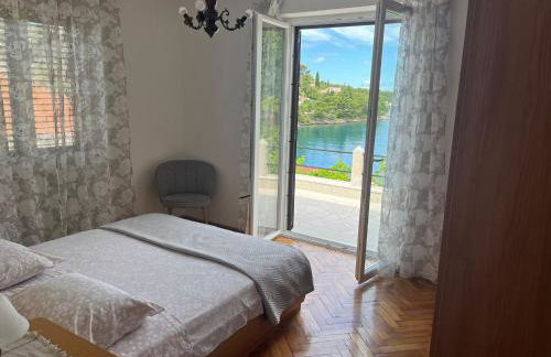 Sunset by the sea - Photo 26