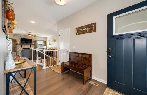 Spacious Country Farmhouse Retreat, Sleeps 16, Pool, Movie Room - Foto 61