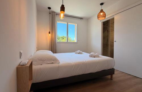CALA CORSICA - Villas 5 Etoiles T5 Piscine privée - Villa T4 Piscine privée chauffée - Villa T3 Piscine partagée - Internet Fibre - Entièrement Climatisée à Lecci de Porto-Vecchio Cala Rossa - Foto 4