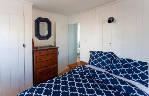 Across from Mayo beach walk to downtown - Foto 15